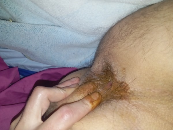 Xtudr - MEADAS Y LIMPIEZA DE CULO Alguien cerdea x cam ahora?
