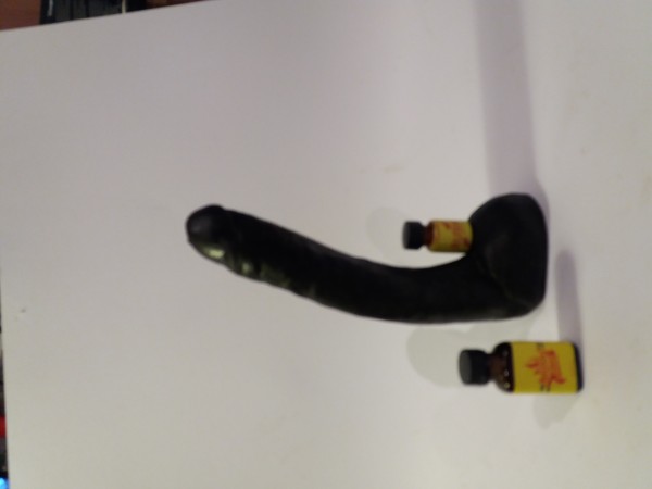 Xtudr - culos EXTREMOS aqui dildo y culo tragon.. algun activo deklgado q sepa dar caña....real o teams?... desnudo ya . Algun AMO,MASTER ,Dominante que sepa abusar de este agujero? 