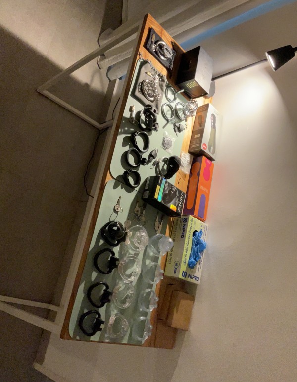 Xtudr - Pollas anuladas Tiempo de que pruebes mis jaulas en Barcelona?😈