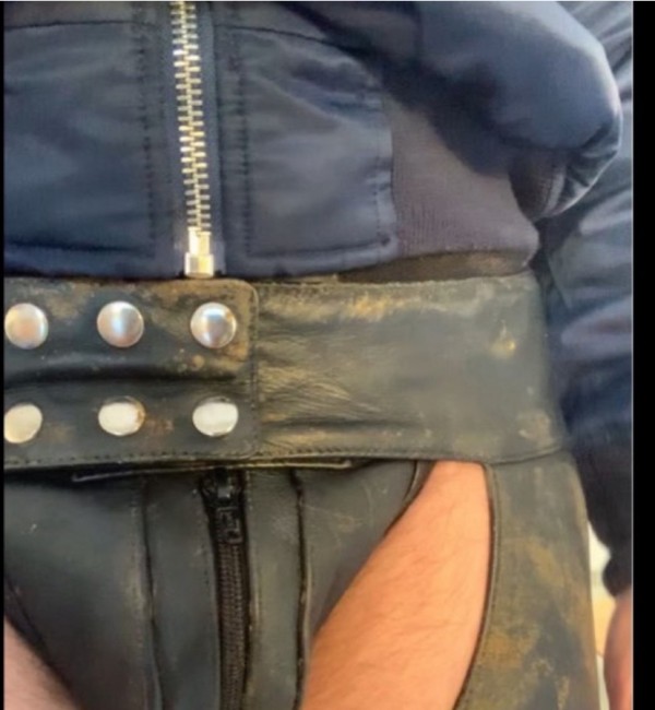 Xtudr - Barcelona rubber weekend Puta traga pollas y mierda busca tio cob rubber o cuero oara vicio