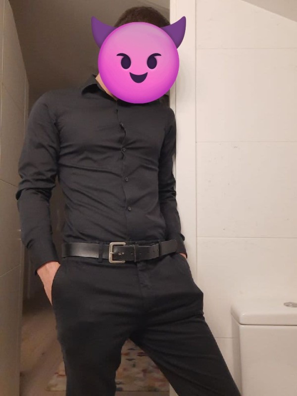 Xtudr - Buscamostrabajo Me gustaría conocer ejecutivo bien acomodado que busque acompañante jóven para lo que necesite yo 24 Bizkaia 