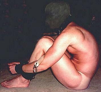 Xtudr - Admirdores de musculosos Busco jovencito bajito, brutito musculoso y cabrón que le guste luchar con LUCHA ERÓTICA en la que gana el que ata al otro en la lucha y luego lo tortura bien atao.
