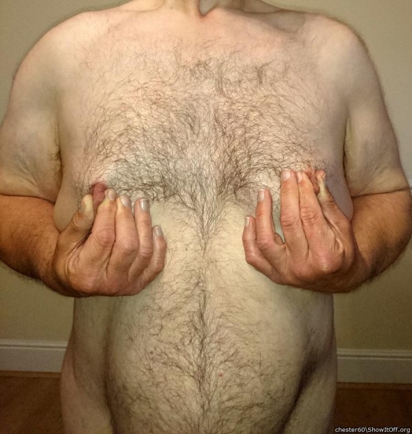 Xtudr - Pezones maleables, acrescentes y torturables 