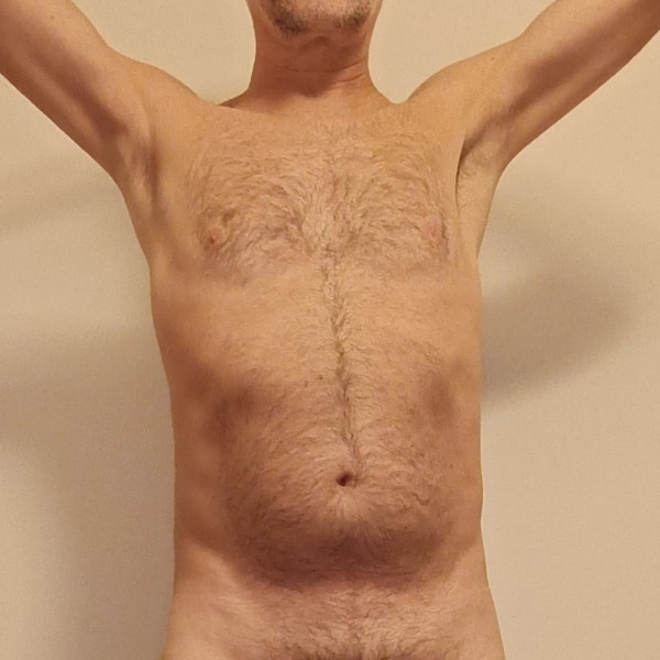 Xtudr - CMNM (Hombre Vestido Hombre Desnudo) Hola, busco situaciones CMNM en Madrid.