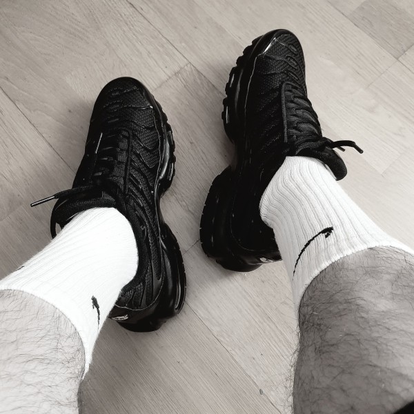 Xtudr - CHULOS CON WISH LIST Y SUMISOS COMPLACIENTES CON GANAS DE OBSEQUIAR 😈