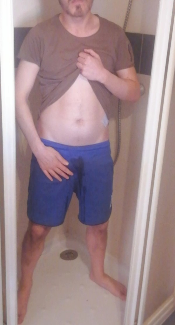 Xtudr - Ciber-sumisos se ofrecen Hola, busco ciber ahora, muy cerdo, sin pluma y listo para obedecer, cuanto más peludo sea el amo más cerdo m pongo jeje