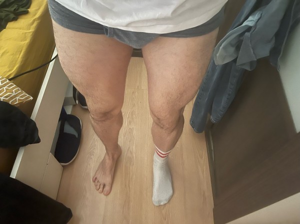 Xtudr - Humillacion Alguna zorra sumisa y obediente que haga lo que sea por mi y se convierta en mi depósito de leche?