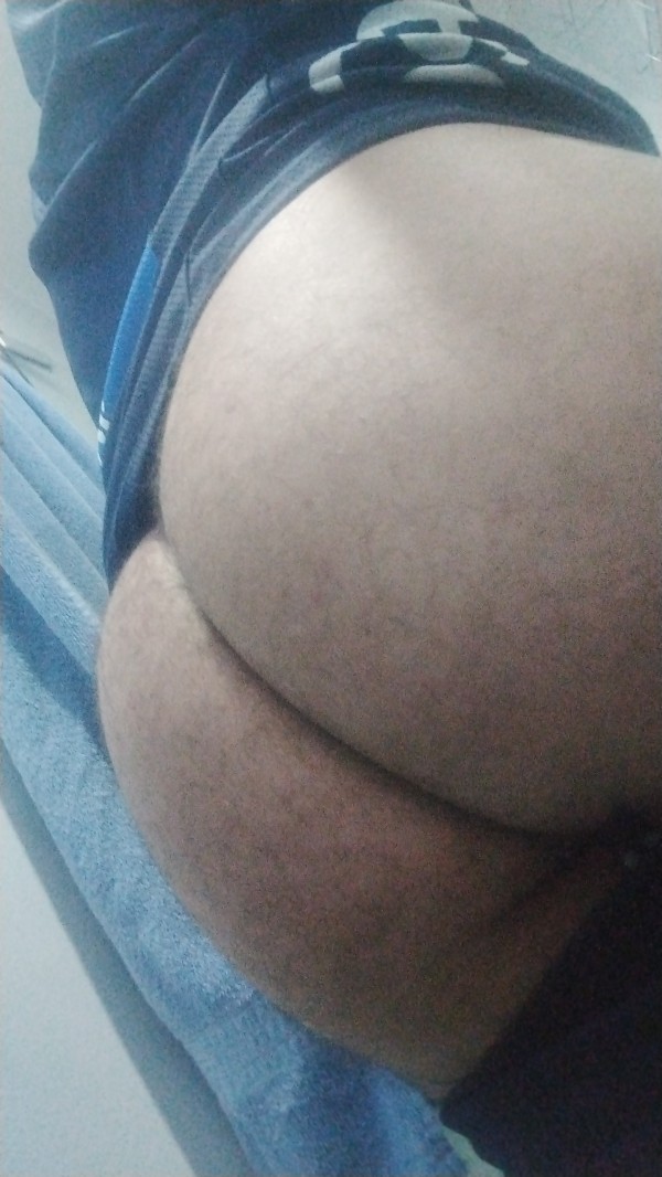 Xtudr - Esclavos Bogotanos y de Colombia Hola busco amo maduro en Bogotá, soy sumiso complaciente 