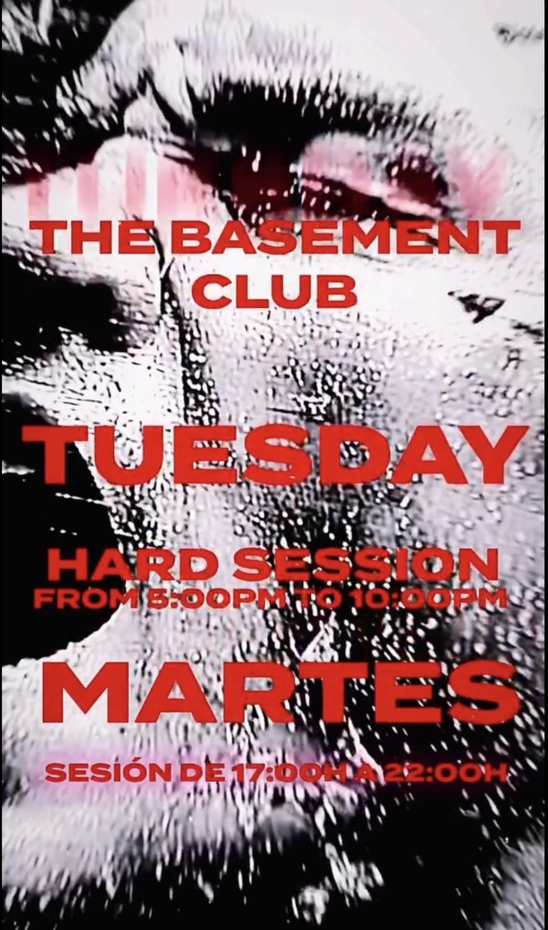 Xtudr - BASEMENT CLUB BCN  SI TE ABURRES, ES PORQUE QUIERES.