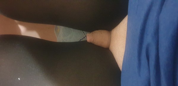 Xtudr - Pasión por los dildos y leche  