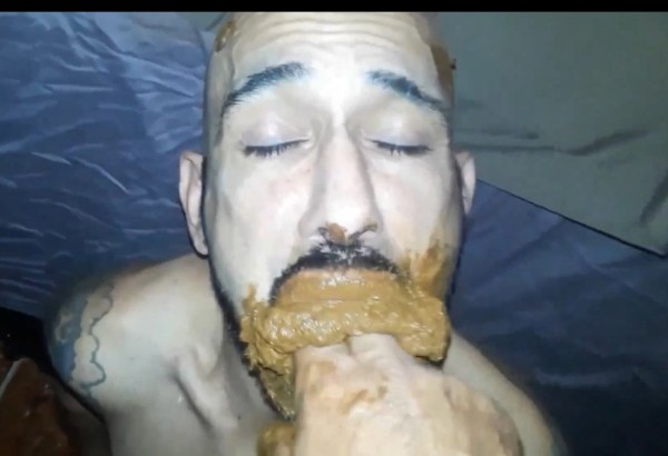 Xtudr - BCN Scat Pago 100€ , una persona o si son dos mejor, pagaria 100€ a cada uno, que tenga sitio , cagas en mi boca yo con las manos atadas, y luego , forzarme la garganta sin límite, interesados privado, miércoles, jueves y viernes estoy en Barcelona 