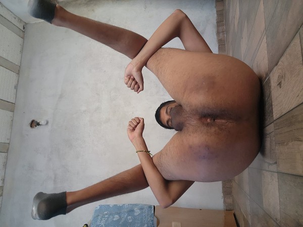 Xtudr - Control Total Busco un amo que me use y me controle. Ofrezco fotos, videos, información personal y todo lo que necesiten para ser solo un juguete y chantajearme. Tengo 21 años y soy de Argentina