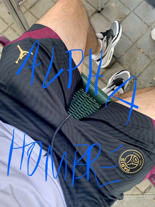 Xtudr - ALFAS  homófobos 