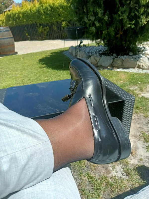 Xtudr - FETICHISTAS DE PIES EN EJECUTIVOS 