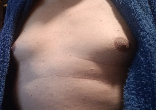 Xtudr - putitas pre-hormonadas Hola, soy Trans, empezando con hormonas (17/09/25) madura sumisa.
Busco machos/chulos con ganas de usarme, moldearme y tal vez alquilarme.
Dispuesta a ser compartida, cedida, etc., sin manías.
Yo lo haria por placer.
Tambien para crear contenido
Estoy en Barcelona, y no dispongo de sitio, ni de coche.