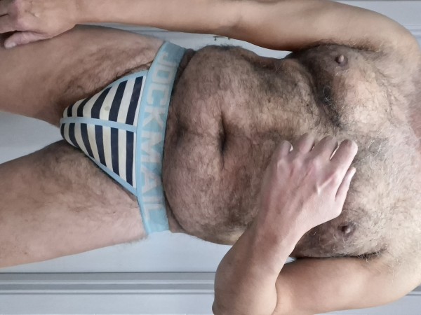 Xtudr - Cerdakos 100% Putos cerdos para olerles? Sobretodo rabos huevos y sobacos. Rajas de culo sudadas. Fluidos...puede ser mutuo. Cuanto mas huelas mejor. No importa fisico ni edad