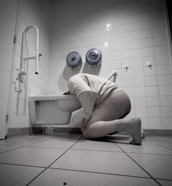 Xtudr - Humillacion Quien con ganas de humillarme y exponerme?