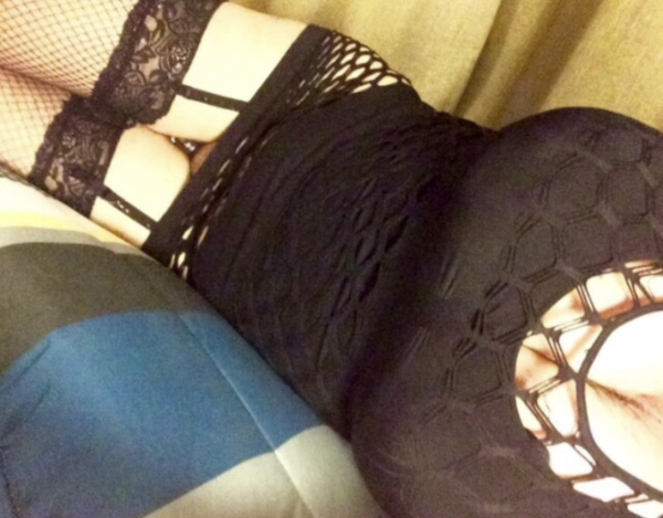 Xtudr - Las sissys de Madrid Aquí estoy pero no solamente feminizar… hay que ir más allá…. Sissificar… convertir tal cual en una nena sumisa , reeducada como nena …