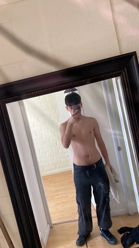 Xtudr - Humillacion Busco amo pars esta mañana 