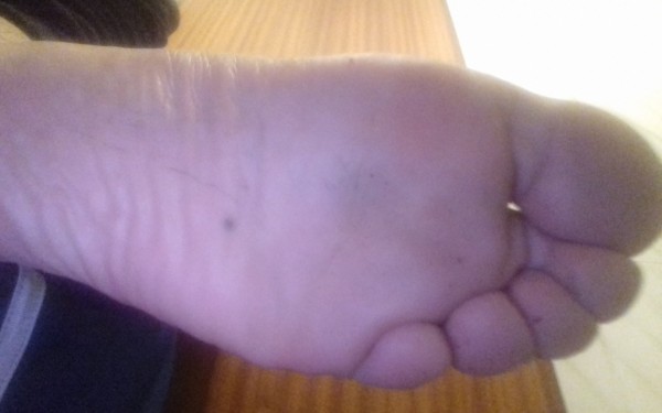 Xtudr - PIES BARCELONA Maduro versátil, fetichista de pies. Busco compañero en Barcelona para intercambiar masajes y lamernos los pies. 