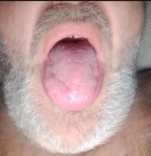 Xtudr - Piss_Alicante Me gusta que me meen y cuanto más gente sean mejor soy muy zorra maricona y buscó eso que machos me meen y se ríen de los payaso e inútil que soy. Soy una bola de grasa y necesito humillación para ser feliz. Estoy en la provincia de Alicante siempre con ganas de ser humillado y usado.
 Y me desplazo porque no tengo sitio para quedar, usa mi boca de WC, USTED DECIDE cómo usarla