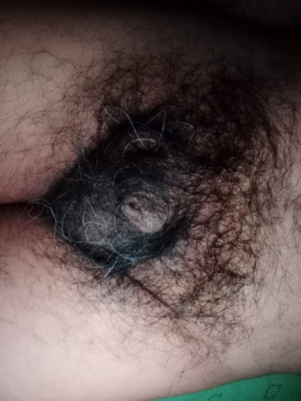 Xtudr - Minipenes sumisos para pollones dominantes Micropene en busca de verdaderas vergas que me sometan y me conviertan en su putita, preferentemente, en grupo..