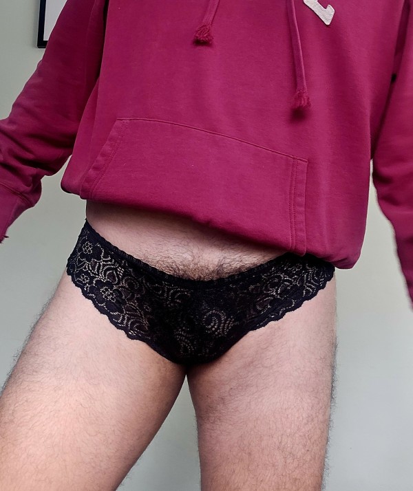 Xtudr - SOY Esclavo sin Amo, CDMX Y EDOMEX Hola. Nunca he experimentado en persona. Quiero algo super discreto. Vivo cerca de Tacubaya y Patriotismo. 

Me gusta la lenceria de mujer 