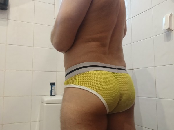 Xtudr - Dame polla, Papi Algun papi dominante y dotado me doma y usa?