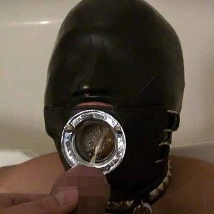 Xtudr - Sexo brutal con pasamontañas.  